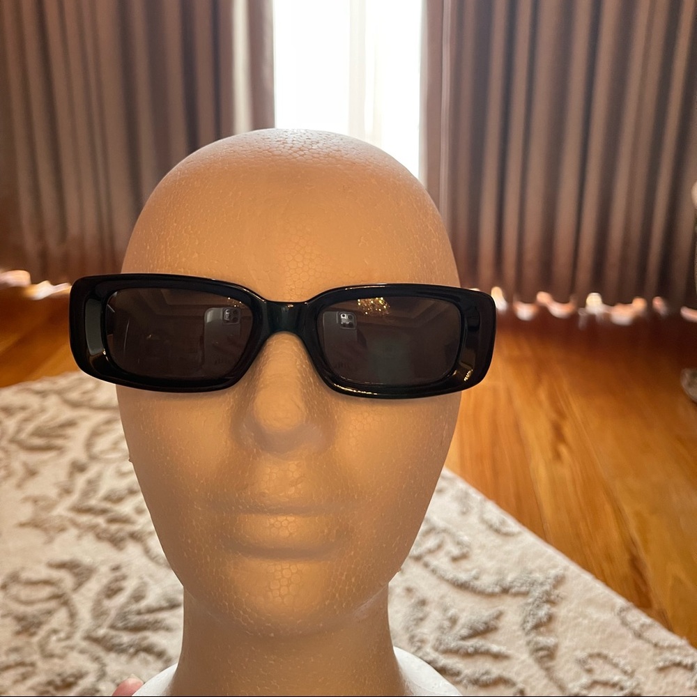 Gucci authentic sunglasses